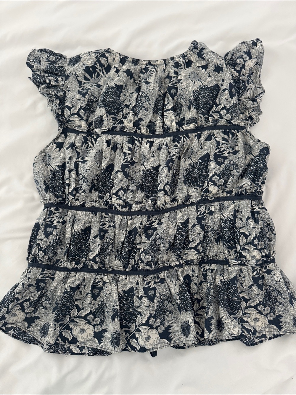 Aureum Floral Tie Front Ruffle Peplum Top Navy White Size L - Picture 6 of 6